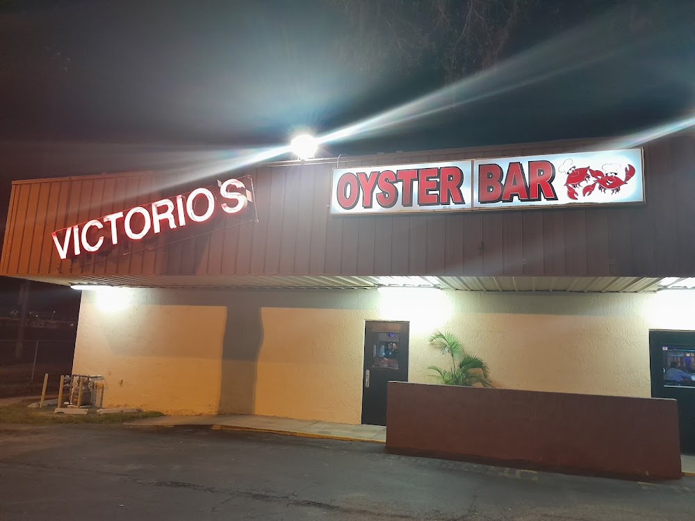 Victorio’s Oyster Bar & Grille / Longwood