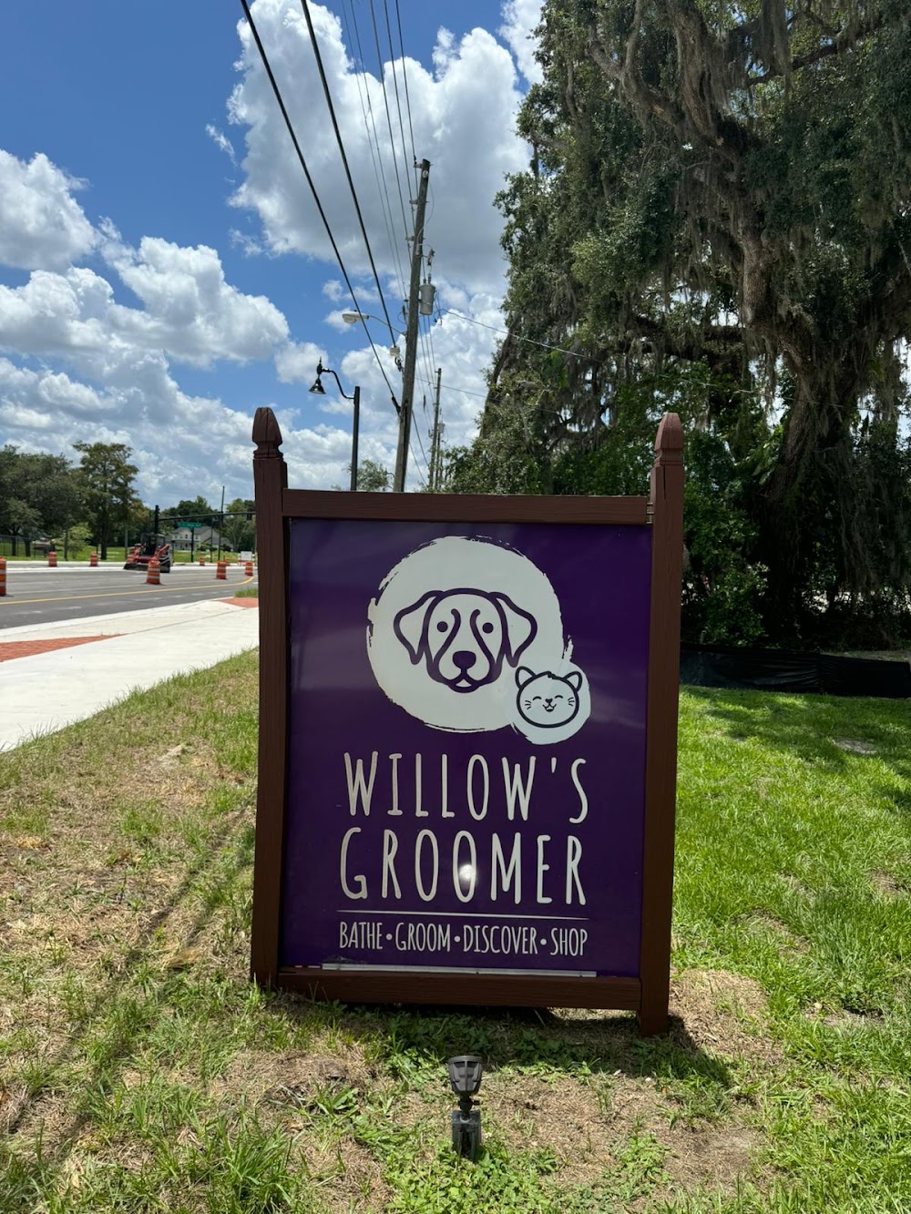 Willow’s Groomer