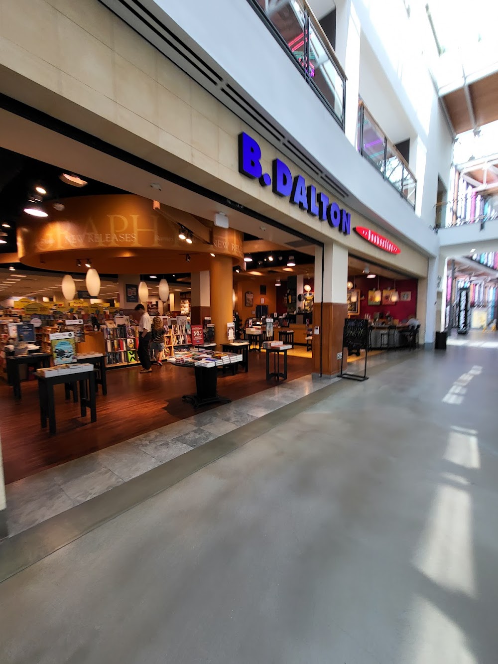 B. Dalton Bookseller