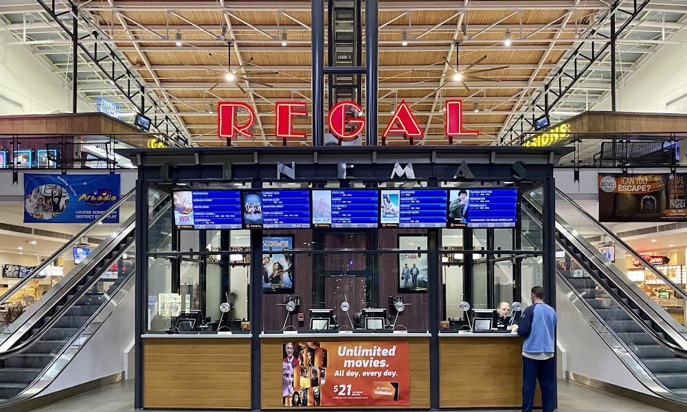 Regal Oviedo Mall